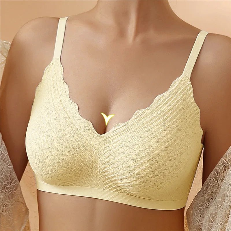 SYVERON | Emma Sports Bra that Wicks Moisture Away